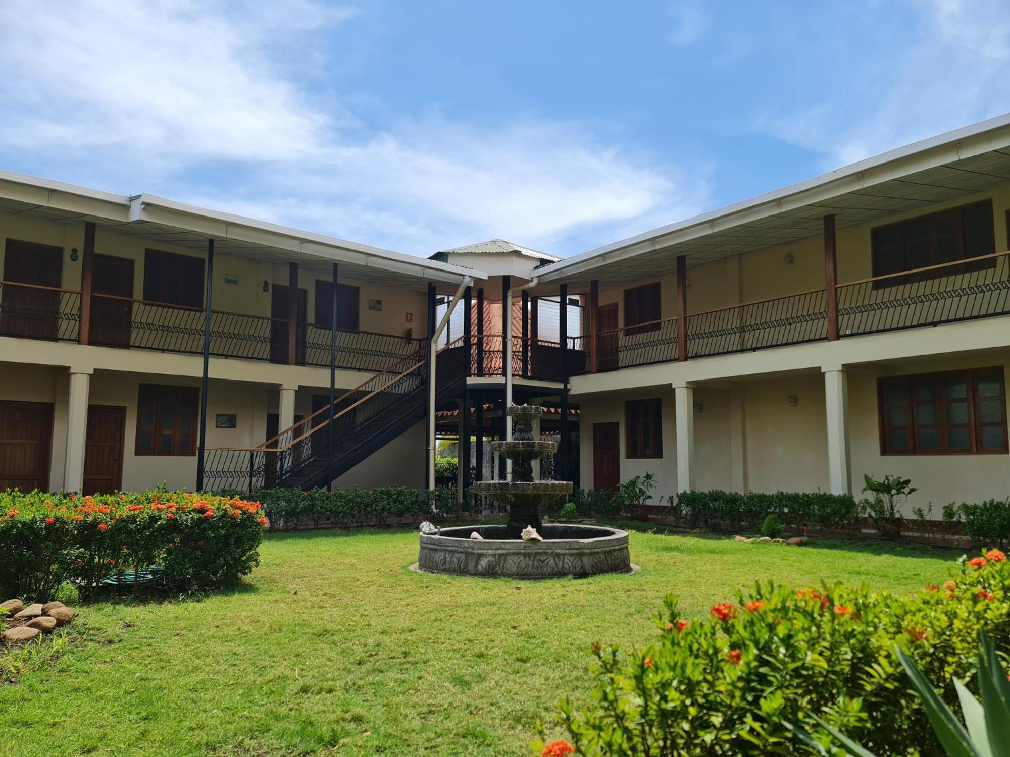 Hotel Austria Leon Exterior photo